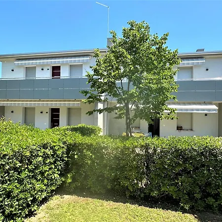 Villaggio Azzurro * Μπιμπιόνε