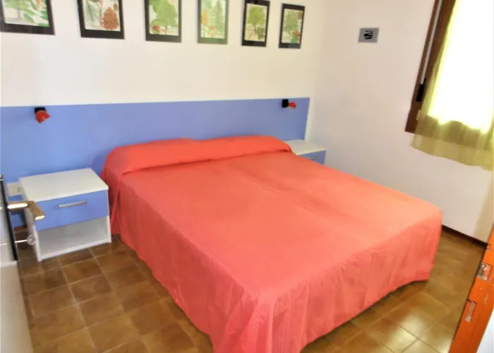 Villaggio Azzurro ביביונה